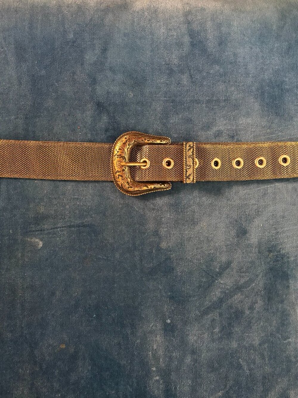 Women's Extra Long Gold Metallic Belt 44"